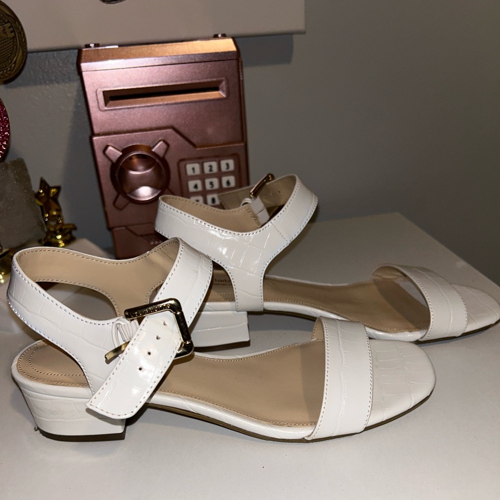 Liz Claiborne women’s size 7